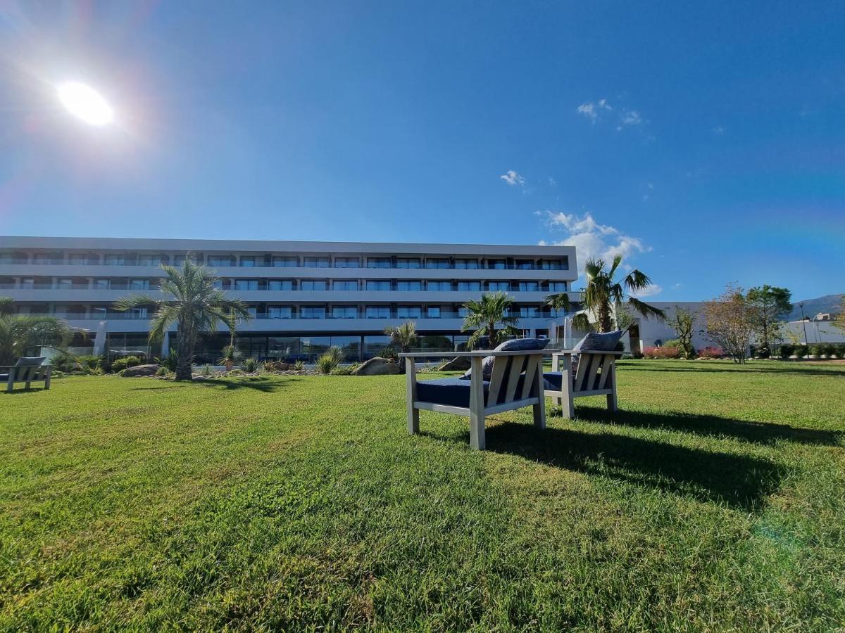 Golden Tulip Porto-vecchio 4*